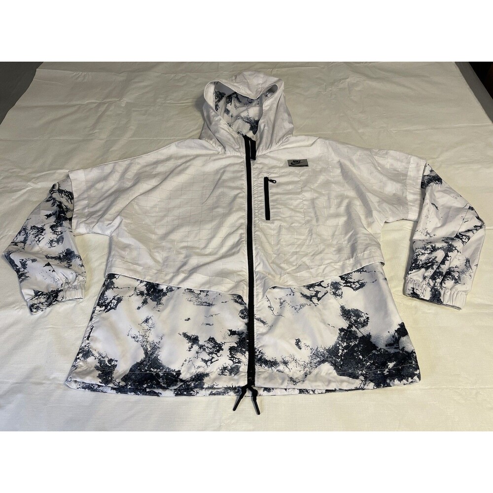Women's Nike International Windrunner Jacket Size Medium White 802358-100